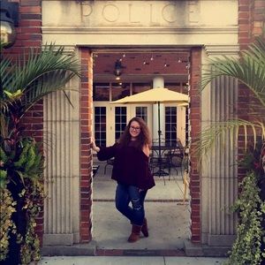 Meet your Posher, Makayla